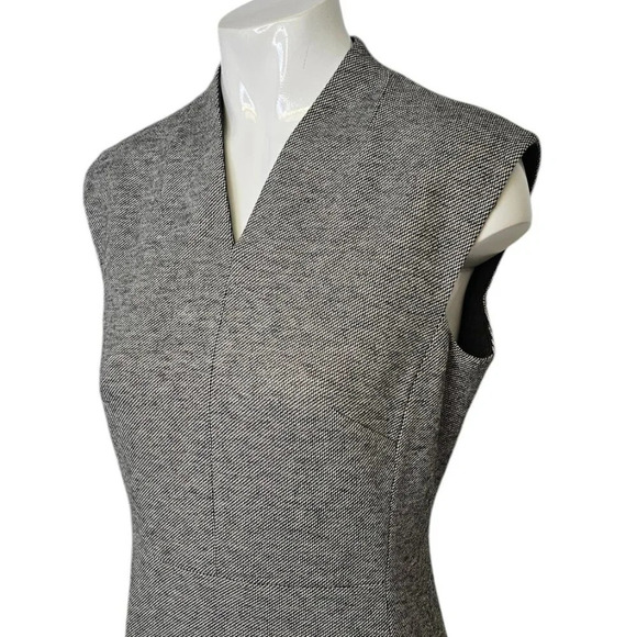 M.M. Lafleur Womens V-Neck Wool Blend Dress Size 2 Modest Minimalist Business - Picture 3 of 7